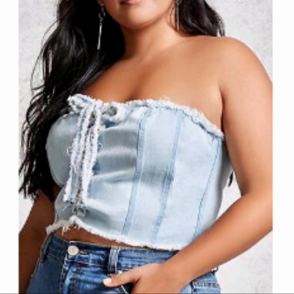 NWT Forever 21 Plus-Size Demin Tube Top! 💙💙💙